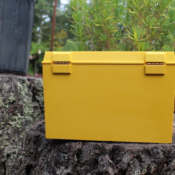 Vintage Betty Crocker Recipe Box • 1971 • 243 Cards • Retro Kitchen Collectible - Picture 8 of 13